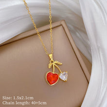 Cargar imagen en el visor de la galería, Collar cereza - C0042
