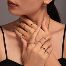 Cargar imagen en el visor de la galería, R Anillo chispa / R0016
