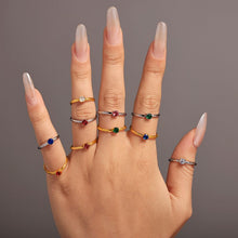 Cargar imagen en el visor de la galería, R Anillo chispa / R0016
