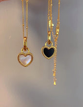 Cargar imagen en el visor de la galería, Collar corazón doble cara - C0031
